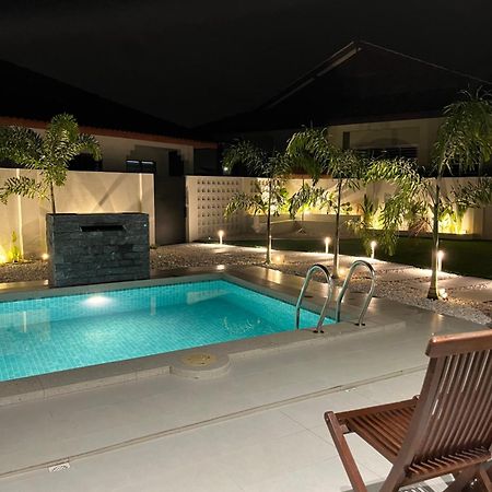 Home In Terengganu With Private Pool Kuala Terengganu Zewnętrze zdjęcie